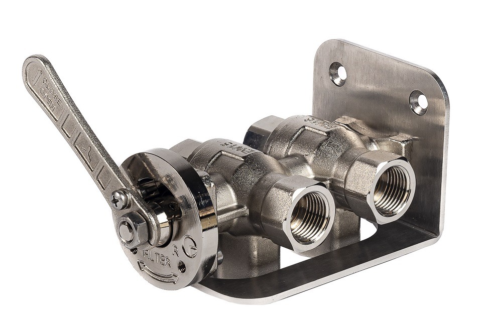 Maestrini: Compact 6-way valve streamlines engine room fuel management