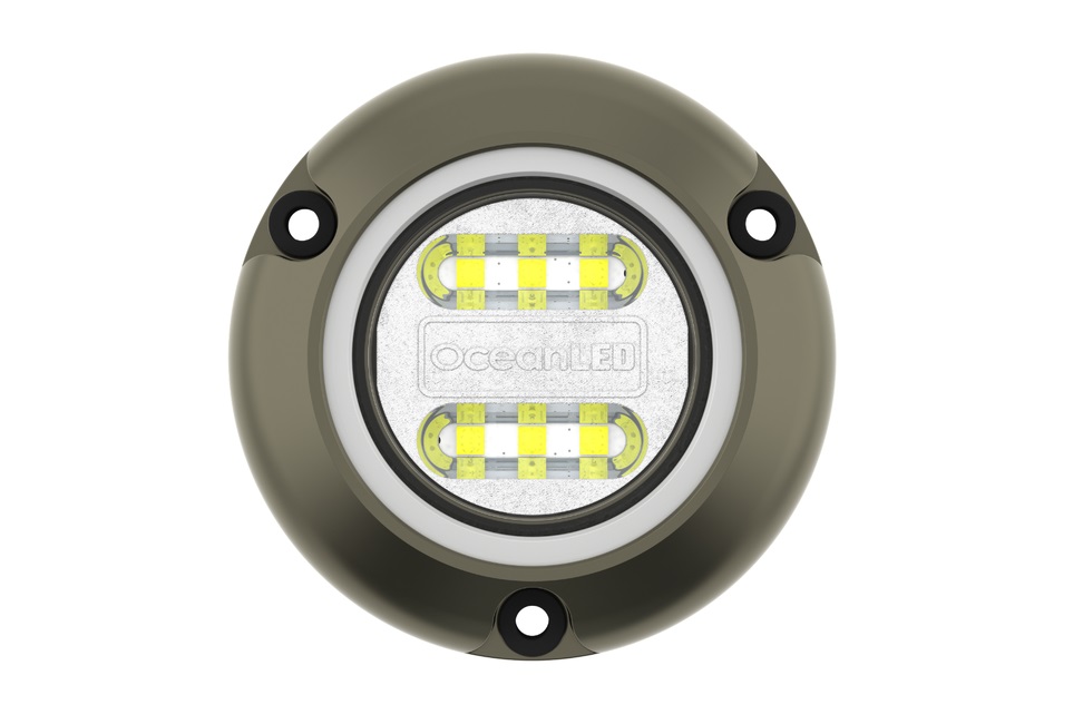 OceanLED: Compact underwater light adapts superyacht optical technology for smaller boats