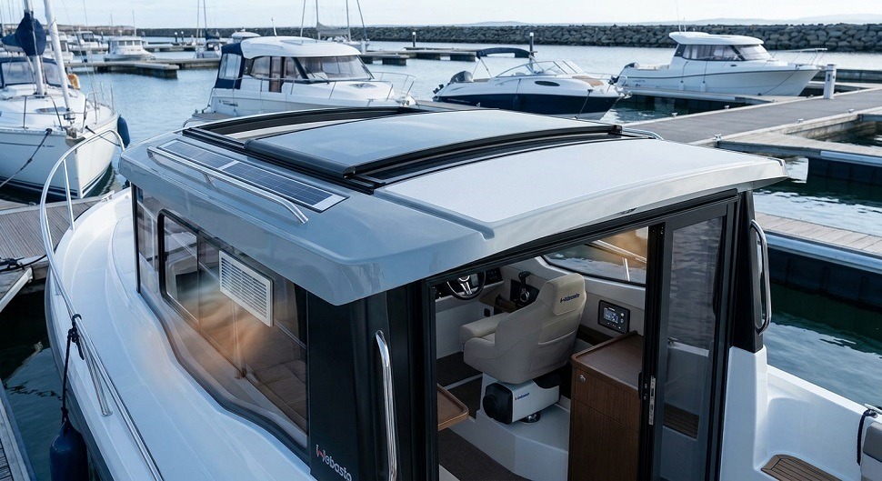 Webasto: Compact SoLite roof systems and upgraded marine climate control solutions